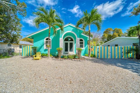 Casa en venta en Key Largo, Florida, 3 dormitorios, 119.94 m2 № 1101819 - foto 1