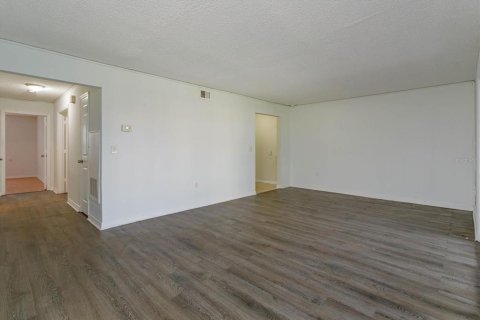 Copropriété à vendre à Orlando, Floride: 2 chambres, 108.23 m2 № 1202333 - photo 25