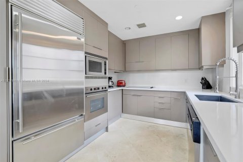 Copropriété à vendre à Miami Beach, Floride: 2 chambres, 132.76 m2 № 1237143 - photo 8