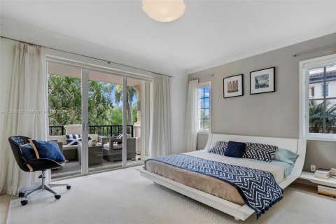 Copropriété à vendre à Miami Beach, Floride: 2 chambres, 132.76 m2 № 1237143 - photo 22