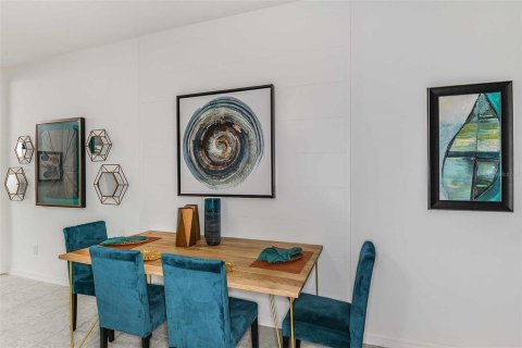 Купить таунхаус в Апопка, Флорида 4 комнаты, 170.94м2, № 1088571 - фото 10