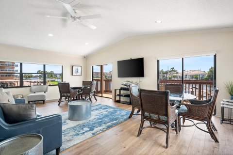 Condominio en venta en Hillsboro Beach, Florida, 2 dormitorios, 159.33 m2 № 996302 - foto 21