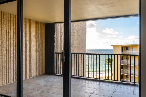 Condominio en venta en Hillsboro Beach, Florida, 2 dormitorios, 159.33 m2 № 996302 - foto 7