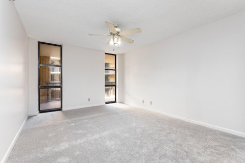 Condominio en venta en Hillsboro Beach, Florida, 2 dormitorios, 159.33 m2 № 996302 - foto 2