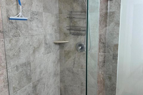 Снять в аренду таунхаус в Уэст-Палм-Бич, Флорида 2 спальни, 114.83м2, № 996301 - фото 9