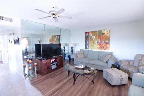 Condominio en venta en Hollywood, Florida, 2 dormitorios, 89.93 m2 № 1093783 - foto 20