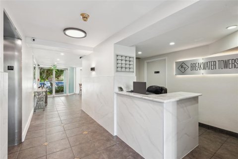 Copropriété à vendre à Fort Lauderdale, Floride: 1 chambre, 69.68 m2 № 330838 - photo 3