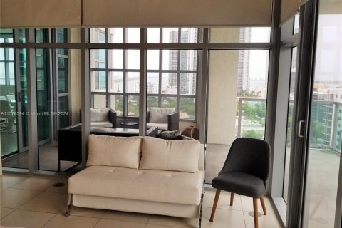 Copropriété à vendre à Miami, Floride: 2 chambres, 117.34 m2 № 1150985 - photo 6