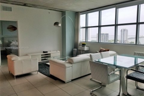 Condominio en venta en Miami, Florida, 2 dormitorios, 117.34 m2 № 1150985 - foto 2