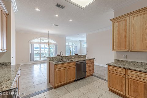 Villa ou maison à vendre à Jacksonville, Floride: 4 chambres, 258.73 m2 № 879946 - photo 25