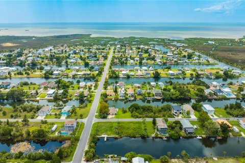 Land in Hernando Beach, Florida № 1314363 - photo 22