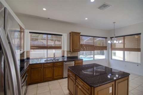 Casa en venta en Tampa, Florida, 4 dormitorios, 242.75 m2 № 1314455 - foto 10