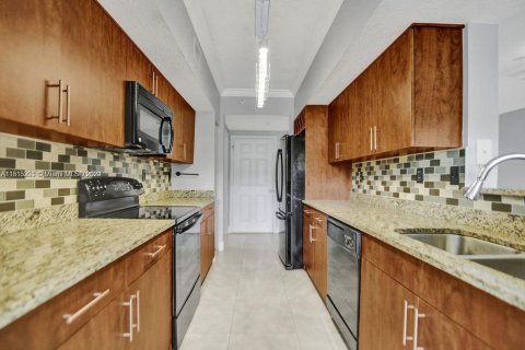 Condominio en venta en Pembroke Pines, Florida, 2 dormitorios, 104.98 m2 № 1236967 - foto 29