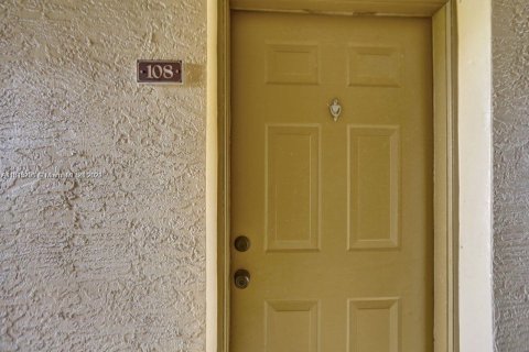 Condominio en venta en Pembroke Pines, Florida, 2 dormitorios, 104.98 m2 № 1236967 - foto 9