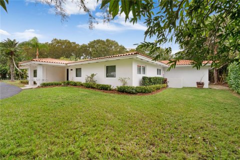 Casa en venta en Coral Gables, Florida, 6 dormitorios, 299.52 m2 № 920673 - foto 4