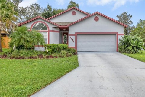 House in Lakeland, Florida 3 bedrooms, 130.34 sq.m. № 1366939 - photo 1