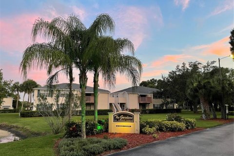 Copropriété à louer à Oldsmar, Floride: 2 chambres, 85.01 m2 № 1366940 - photo 1