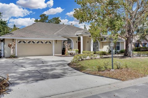 House in Kissimmee, Florida 4 bedrooms, 254.09 sq.m. № 1434122 - photo 4