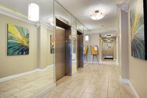 Condominio en venta en North Palm Beach, Florida, 1 dormitorio, 94.02 m2 № 1098946 - foto 13