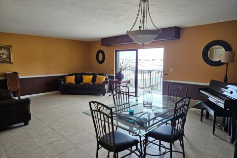 Condo in North Palm Beach, Florida, 1 bedroom  № 1098946 - photo 26