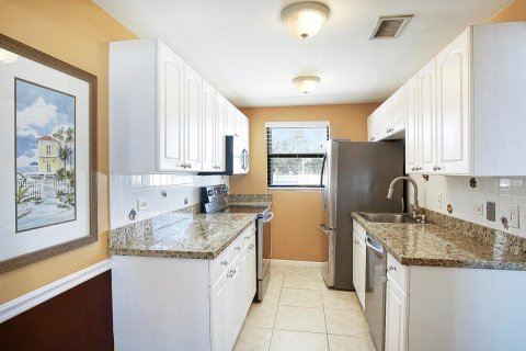 Condo in North Palm Beach, Florida, 1 bedroom  № 1098946 - photo 21