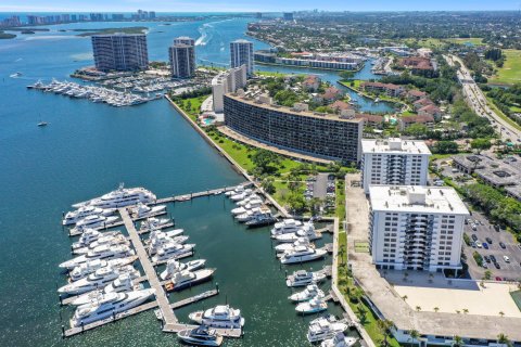 Condo in North Palm Beach, Florida, 1 bedroom  № 1098946 - photo 27