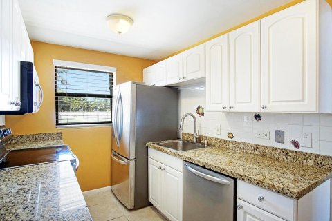 Condo in North Palm Beach, Florida, 1 bedroom  № 1098946 - photo 23