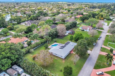 Villa ou maison à vendre à Davie, Floride: 4 chambres, 265.33 m2 № 1014033 - photo 9