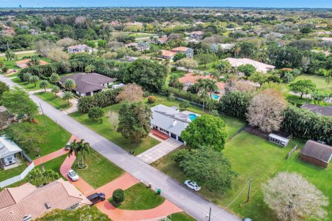 Villa ou maison à vendre à Davie, Floride: 4 chambres, 265.33 m2 № 1014033 - photo 6