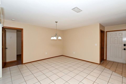 Casa en alquiler en Sarasota, Florida, 3 dormitorios, 121.14 m2 № 1364001 - foto 4