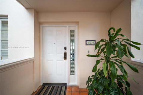 Copropriété à louer à Fisher Island, Floride: 3 chambres, 170.75 m2 № 11953 - photo 20