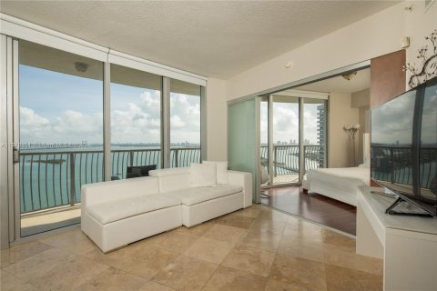 Condo in Miami, Florida, 2 bedrooms  № 461874 - photo 4