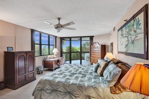 Condo in Hillsboro Beach, Florida, 3 bedrooms  № 842002 - photo 29