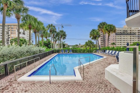 Condominio en venta en Hillsboro Beach, Florida, 3 dormitorios, 218.32 m2 № 842002 - foto 6