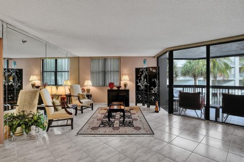 Copropriété à vendre à Hillsboro Beach, Floride: 3 chambres, 218.32 m2 № 842002 - photo 25