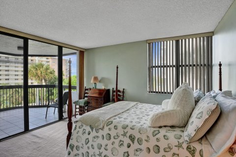 Condo in Hillsboro Beach, Florida, 3 bedrooms  № 842002 - photo 16