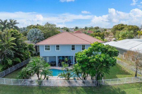 Villa ou maison à vendre à Coral Springs, Floride: 5 chambres, 304.63 m2 № 1183363 - photo 17