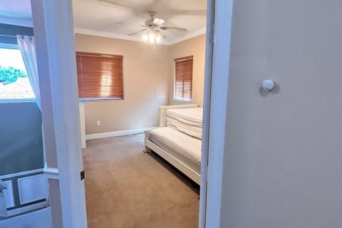 Casa en venta en Miramar, Florida, 5 dormitorios, 236.34 m2 № 1168724 - foto 6