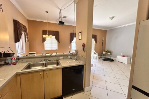 Casa en venta en Miramar, Florida, 5 dormitorios, 236.34 m2 № 1168724 - foto 25