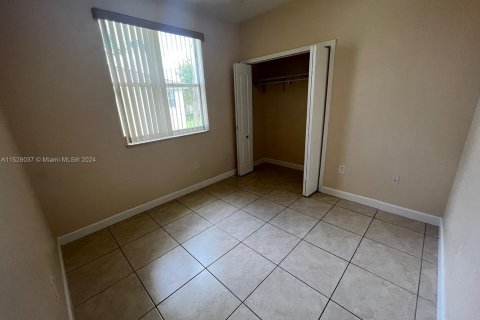 Condominio en venta en Homestead, Florida, 3 dormitorios, 99.96 m2 № 991652 - foto 9