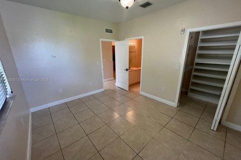 Condominio en venta en Homestead, Florida, 3 dormitorios, 99.96 m2 № 991652 - foto 15