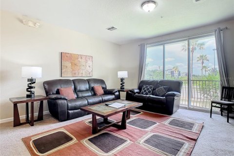 Condo in Orlando, Florida, 3 bedrooms  № 1205873 - photo 20