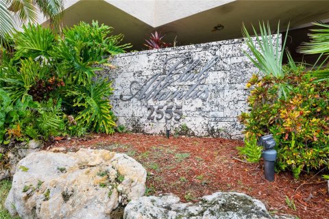 Copropriété à vendre à Miami Beach, Floride: 2 chambres, 96.06 m2 № 1095193 - photo 5