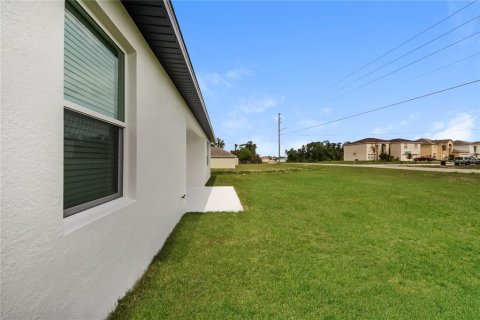 Villa ou maison à vendre à Kissimmee, Floride: 4 chambres, 150.78 m2 № 1287881 - photo 13