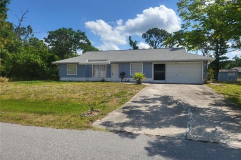 House in North Port, Florida 3 bedrooms, 166.02 sq.m. № 1169482 - photo 8