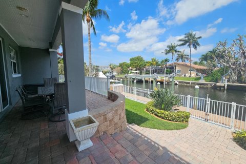 Casa en venta en North Palm Beach, Florida, 4 dormitorios, 334.63 m2 № 1094052 - foto 16