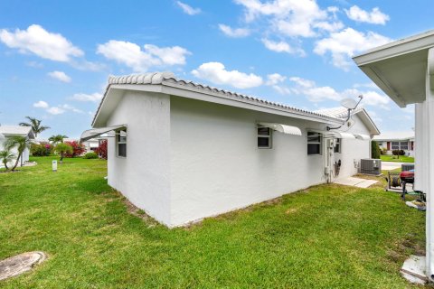 House in Boynton Beach, Florida 2 bedrooms, 122.82 sq.m. № 1094054 - photo 29