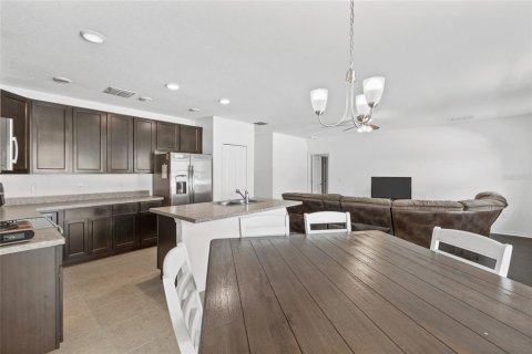 Villa ou maison à vendre à Kissimmee, Floride: 3 chambres, 139.82 m2 № 1273189 - photo 6