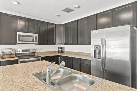 Casa en venta en Kissimmee, Florida, 3 dormitorios, 139.82 m2 № 1273189 - foto 5