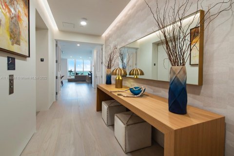 Condominio en venta en Miami Beach, Florida, 2 dormitorios, 163.23 m2 № 2279 - foto 9
